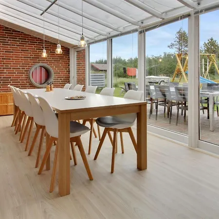 Liska - 1km From The Sea By Interhome